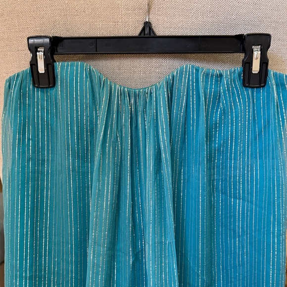 Chic Blue Ruffled Mini Dress - Picture 2 of 10